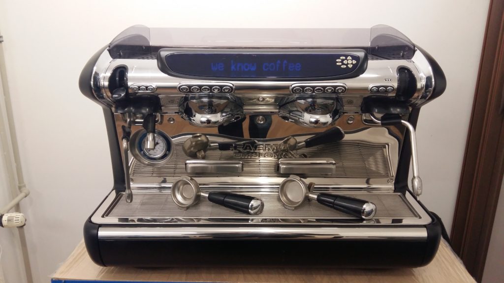 Profesjonalny Ekspres do kawy Faema Emblema 2gr (Milk4 AutoSteam)